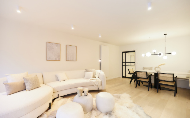 Casa Nova Lifestyle, Casa Nova vastgoedstyling, huur een interieur, luxury staging, huur een interieur pakket met meubelen, verkoopsstyling, brugge staging, vastgoedstyling